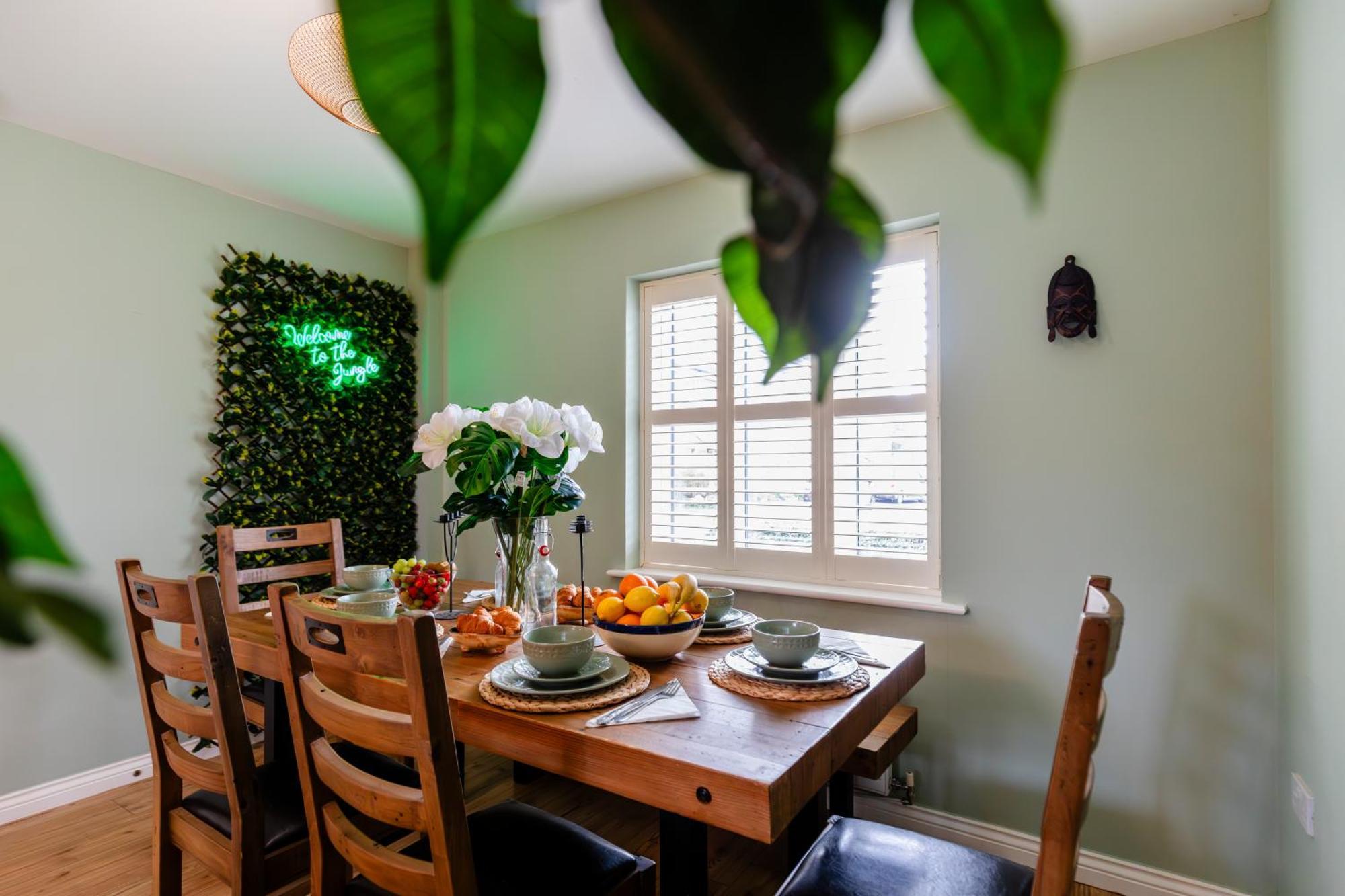Holiday home Jungle House Chichester