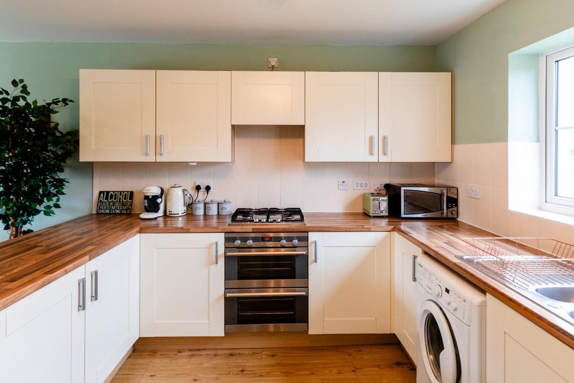 Jungle House * Chichester
